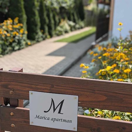 Marica Apartman Балатонфеньвеш Екстер'єр фото